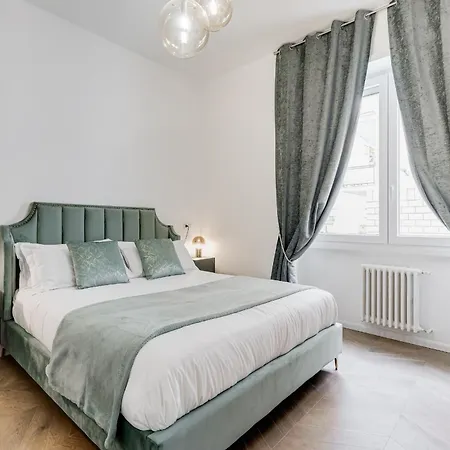 New Opening - Ponte Milvio Rom