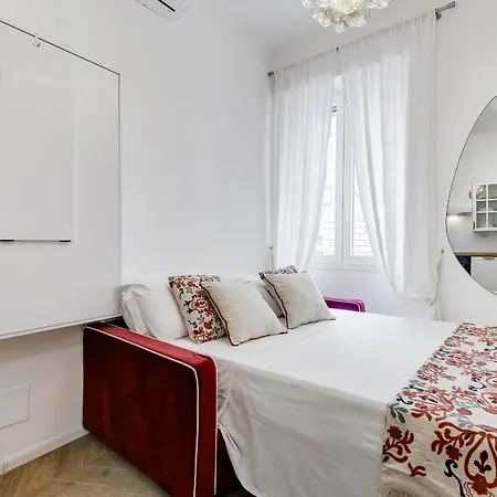 New Opening - Ponte Milvio Lägenhet